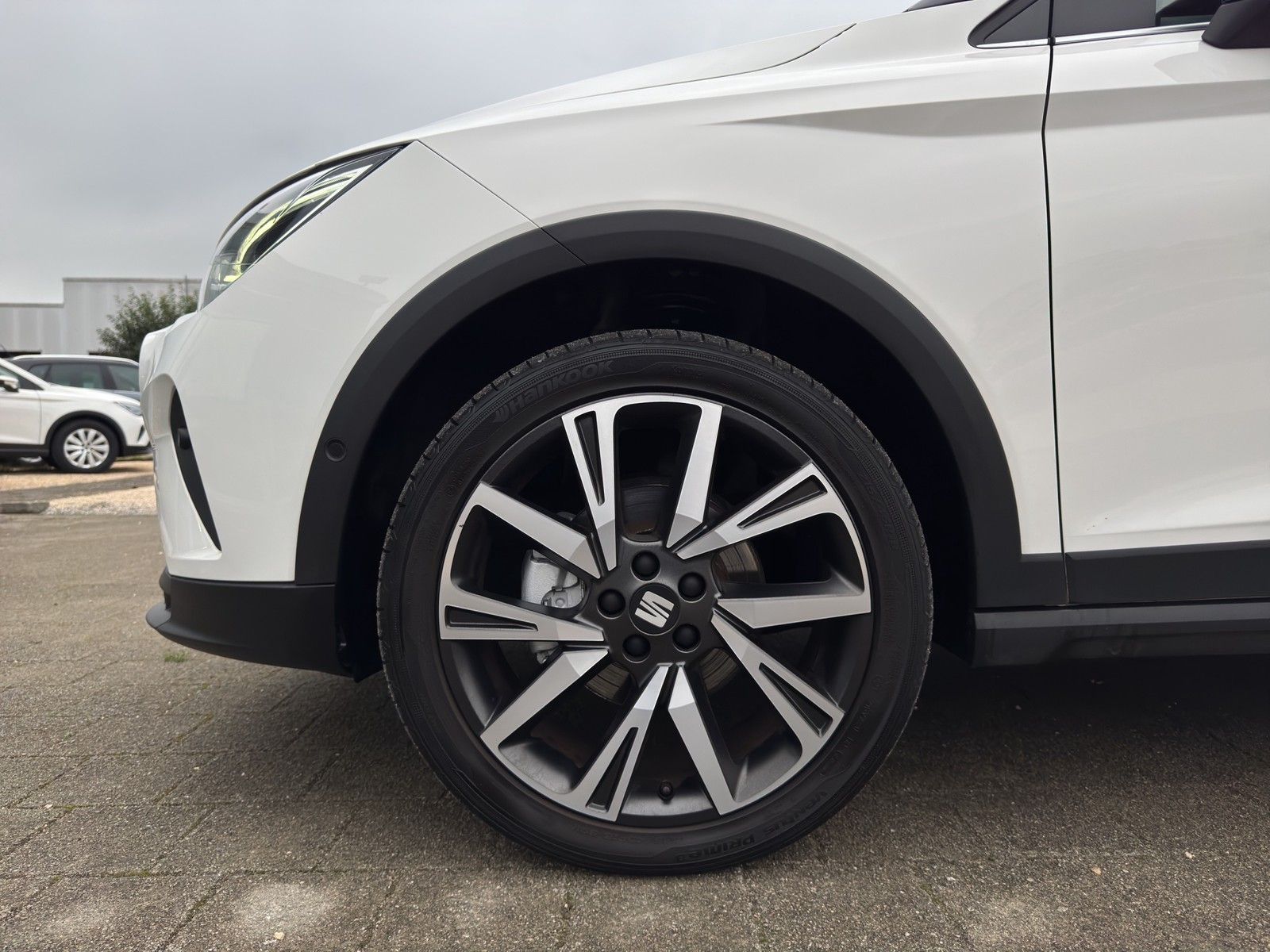 SEAT Arona 1.0 TSI FR DSG / LED / NAVI / ACC / KAMERA - Image 18