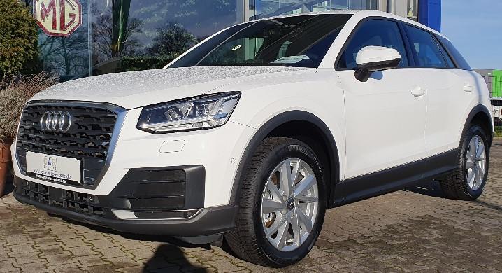 Audi Q2 quattro Automatik LED Navi Allrad