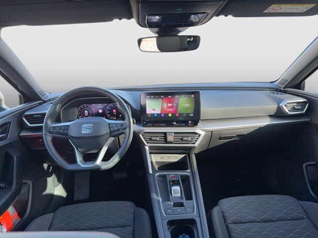 Leon FR 1.5eTSI DSG NAVI AHK KAMERA SHZG LED KLI