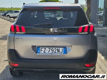 Peugeot 5008 - 4