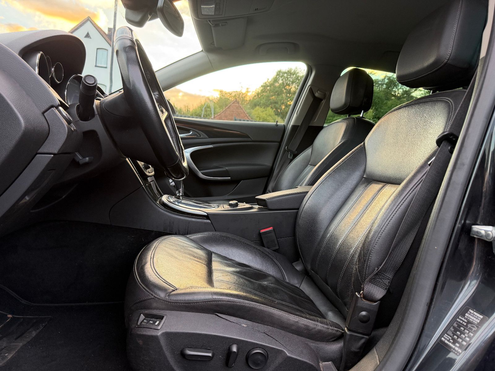 OPEL Insignia InsigniaA  Tourer  TÜV 5/2028-Scheckheftgepflegt – Foto 9