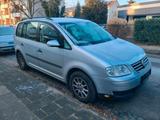 Volkswagen Vw Touran 1.9 - Volkswagen Touran mit Diesel-Antrieb: Kleinwagen, Schaltgetriebe