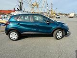 Renault Captur Life,  Klima, Tempomat, Navi, wenig KM - Renault Captur mit Benzin-Antrieb: Kleinwagen, Schaltgetriebe