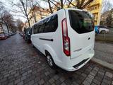 Ford Tourneo Custom - Ford: Unfallwagen