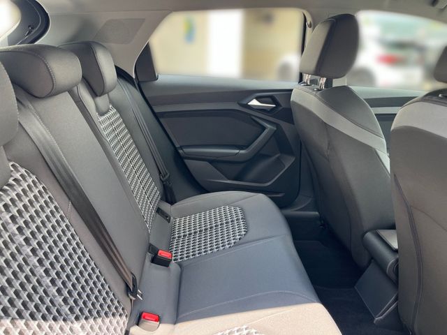 A1 Sportback 30 TFSI ADVANCED LED+KAMERA+VCP+ACC