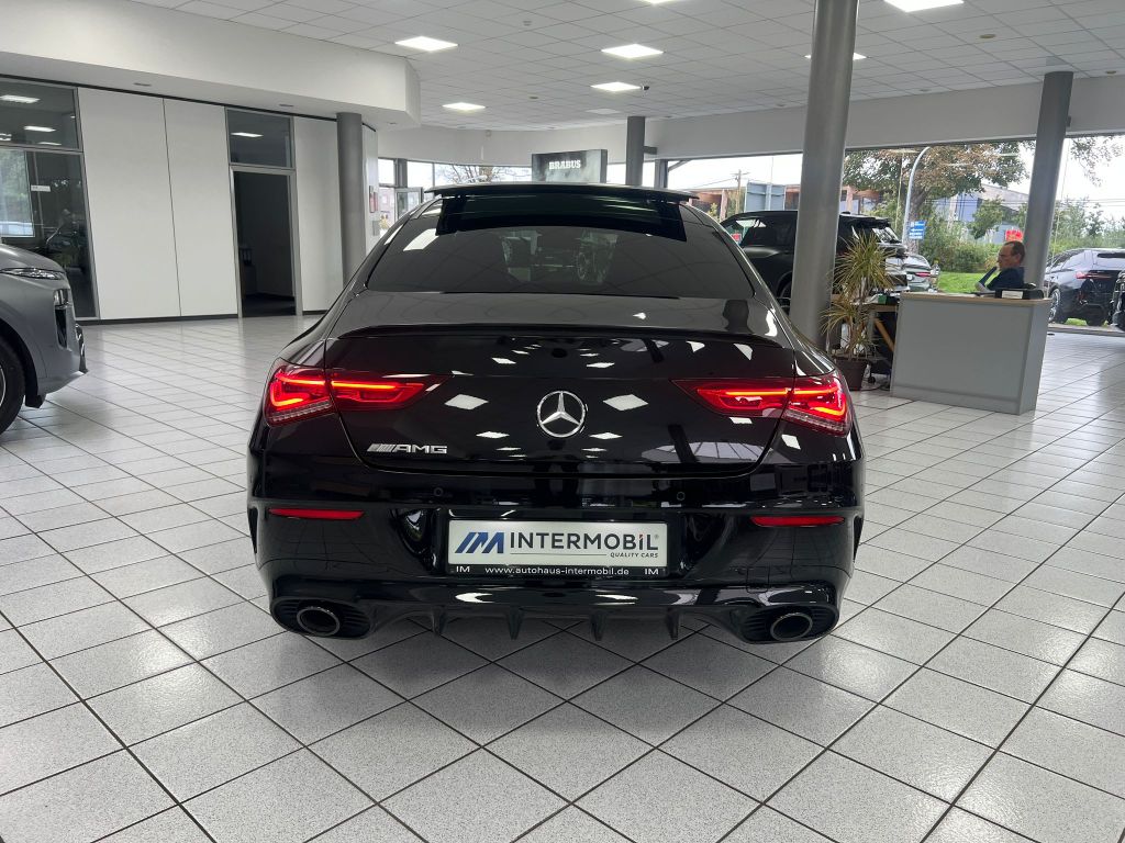 Mercedes-Benz CLA 35 AMG 4Matic*LED*PANO*BURMESTER*MBUX*KAM*