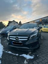 Mercedes-Benz GLA 200 AMG Linie - Mercedes-Benz GLA 200 Kombi Gebrauchtwagen