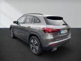 Mercedes-Benz GLA 180 PROGRESSIV+360°+DISTRONIC+NIGHT+EASYPACK - graue Mercedes-Benz GLA 180