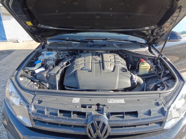 Fahrzeugabbildung Volkswagen Touareg V6 TDI/Xenon/Leder/Kam/Luft/2.Hd/AHK/Nav