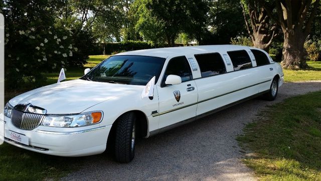 Lincoln Town Car Stretchlimousine 
