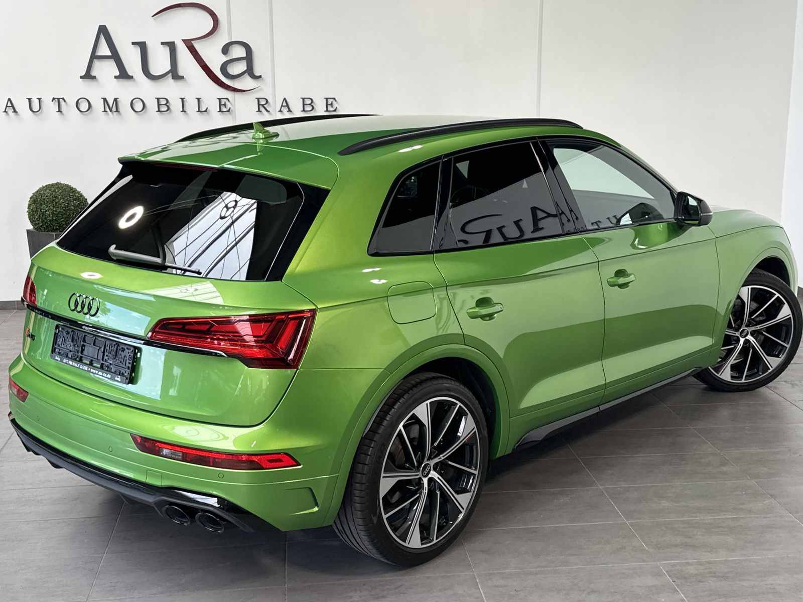 Fahrzeugabbildung Audi SQ5 Black NAV+LED+KAMERA+LUFTFEDERUNG+21ZOLL+VC