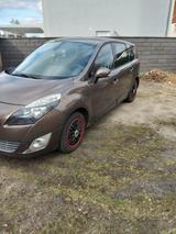 Renault Grand Scenic 2.0 16V 140 CVT Dynamique- Au... - Renault Grand Scenic: 2.0