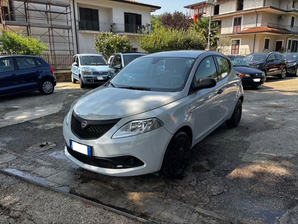 Image of Lancia Ypsilon