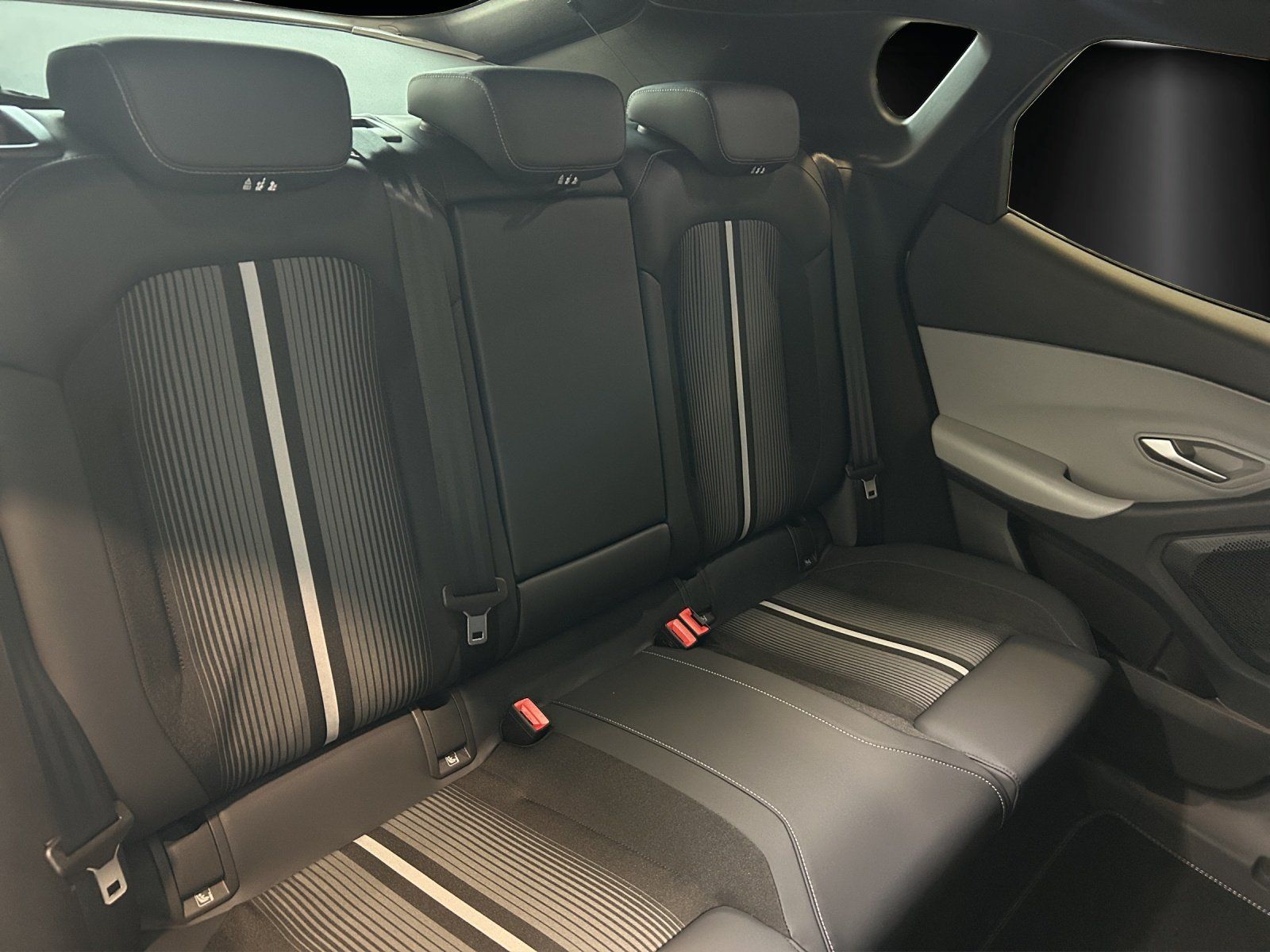 Fahrzeugabbildung Ford Ford Capri