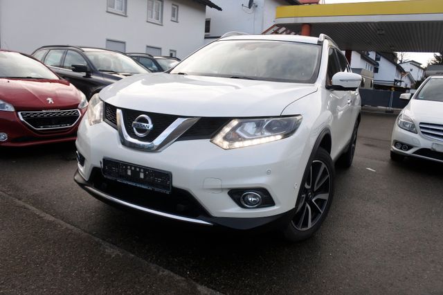 Nissan X-Trail Tekna Diesel 4x4 mit viel Extras