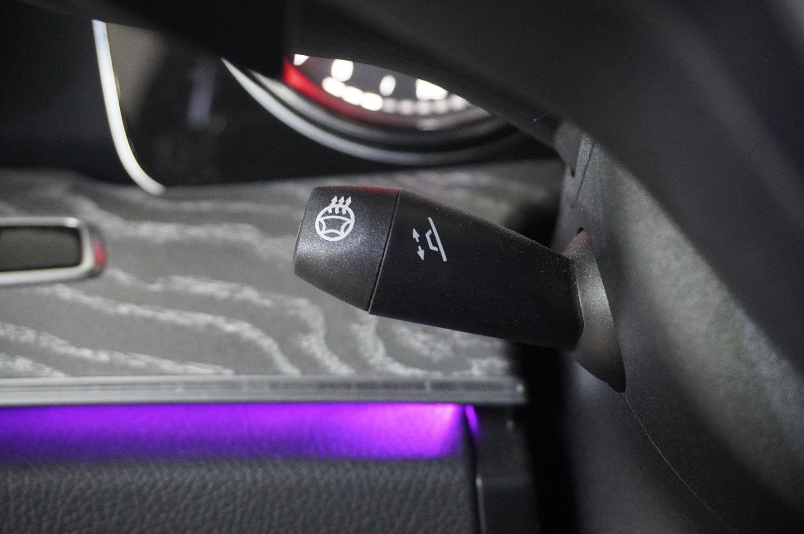 Fahrzeugabbildung Mercedes-Benz CLS 450 4MATIC 9G-TRONIC NAVI/360°/LED/HUD/AHK