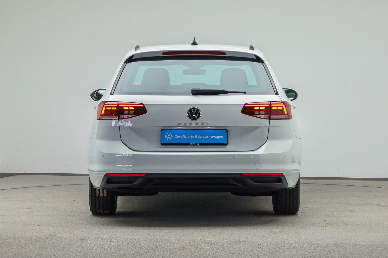 Volkswagen Passat Variant - Bild 7