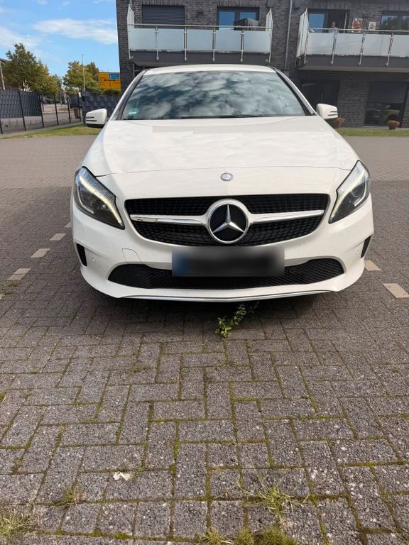 Image of Mercedes-Benz A 180