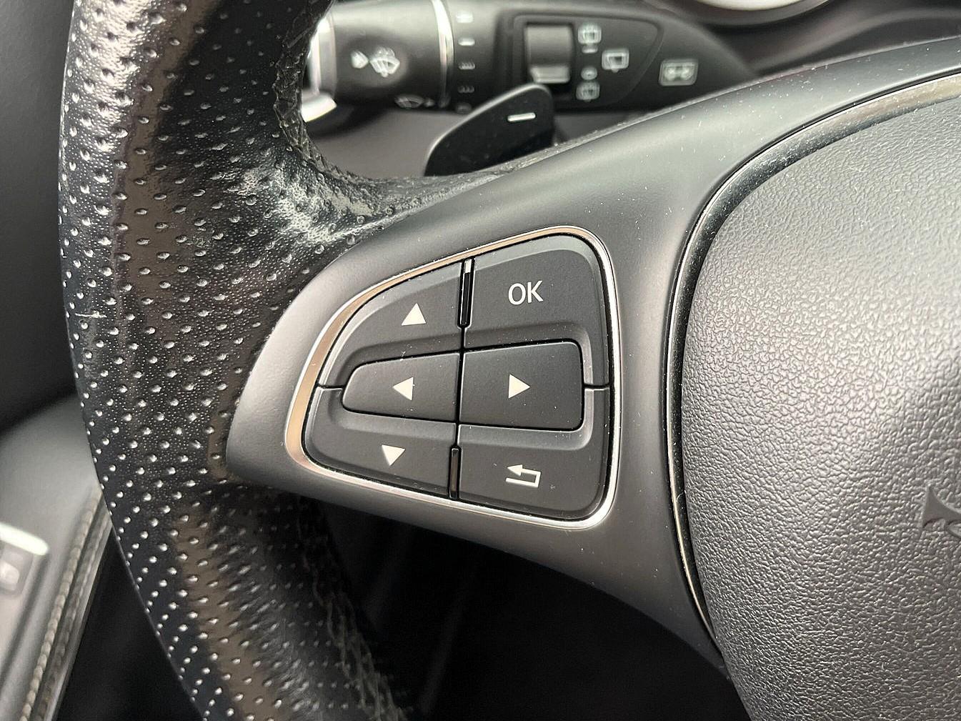 Mercedes-Benz GLA 7G-DCT Urban LED NAVI PANO SHZ PDC, миниатюра 23