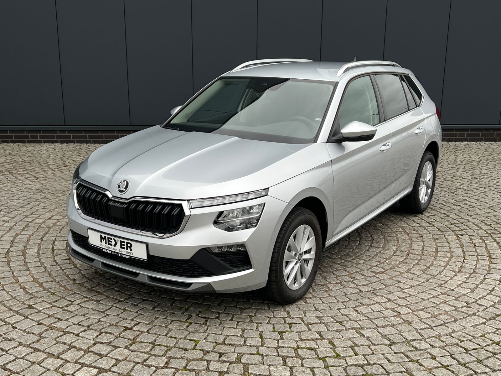 Fahrzeugabbildung SKODA Kamiq Selection 1.0 TSI DSG *LED, ACC, SmartLink