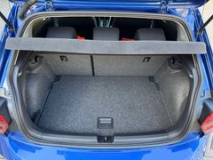 Fahrzeugabbildung Volkswagen Polo VI Highline Sitzh. Navi ACC Kamera. App