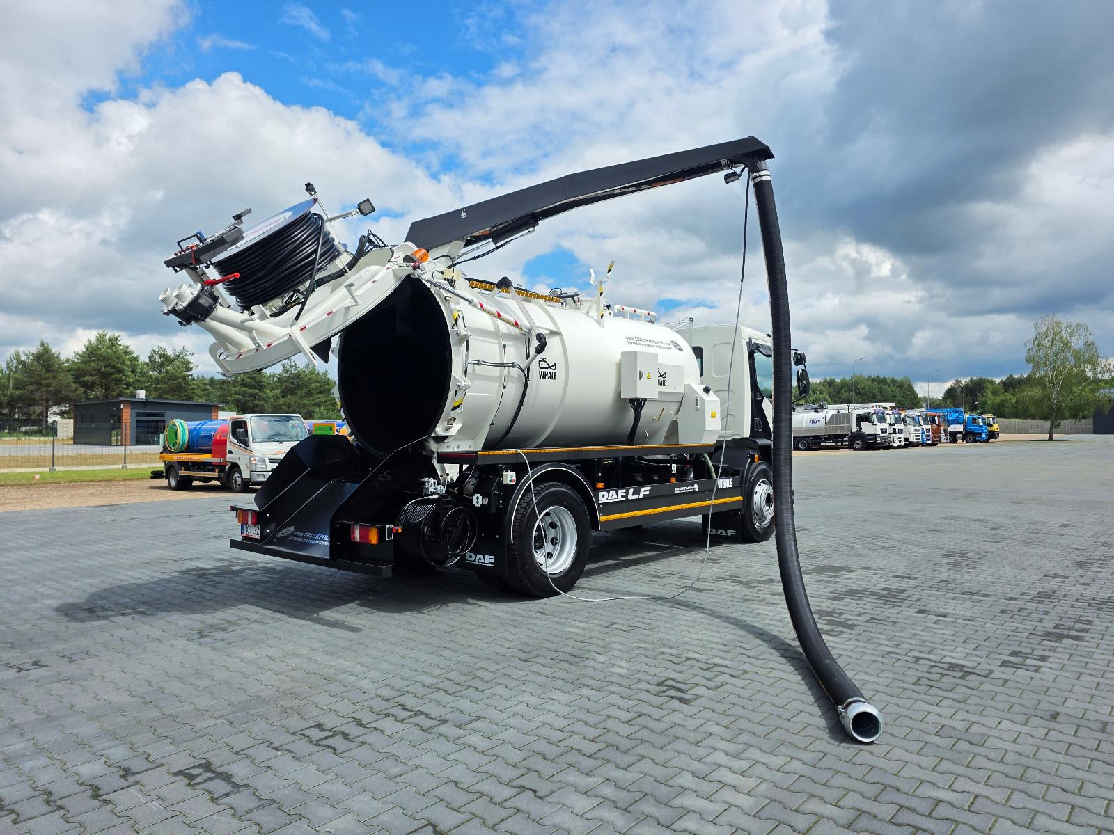 DAF FOR CHANNEL CLEANING druck saug kanal