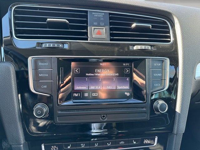 Fahrzeugabbildung Volkswagen Golf VII 1.2TSI "Cup" PARKLENK+SITZHZG+KLIMAAUT+
