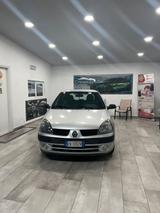 Renault Clio 1.5 dCi 65CV cat 5 porte Fairway - Renault Clio aus 2005 mit Diesel-Antrieb
