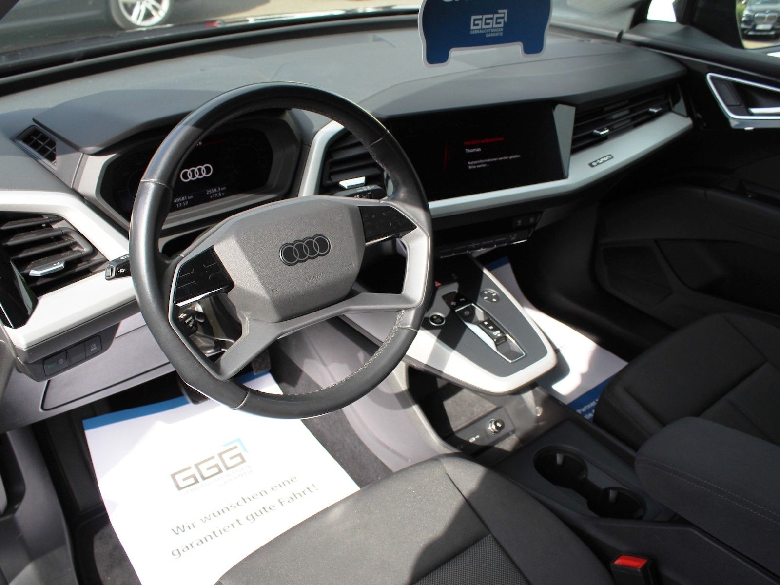 Audi Q4 e-tron 45 quattro AHK LED NAVI 19 Zoll Top foto 8