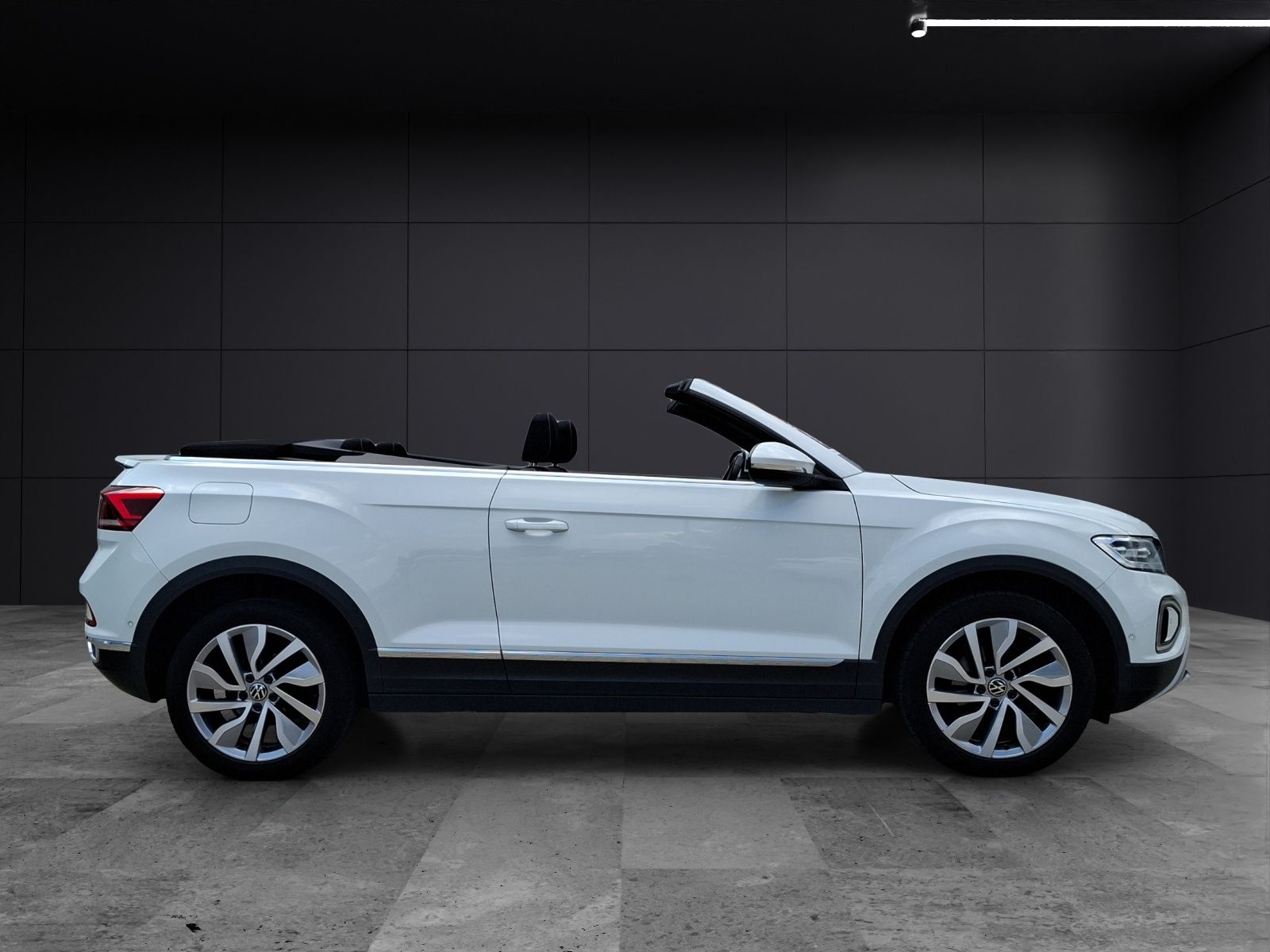 Fahrzeugabbildung Volkswagen T-Roc Cabriolet TSI Style LEDplus Navi AID ACC R