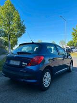 Peugeot peugeot 207  1.6 - Peugeot 207 in Nürnberg