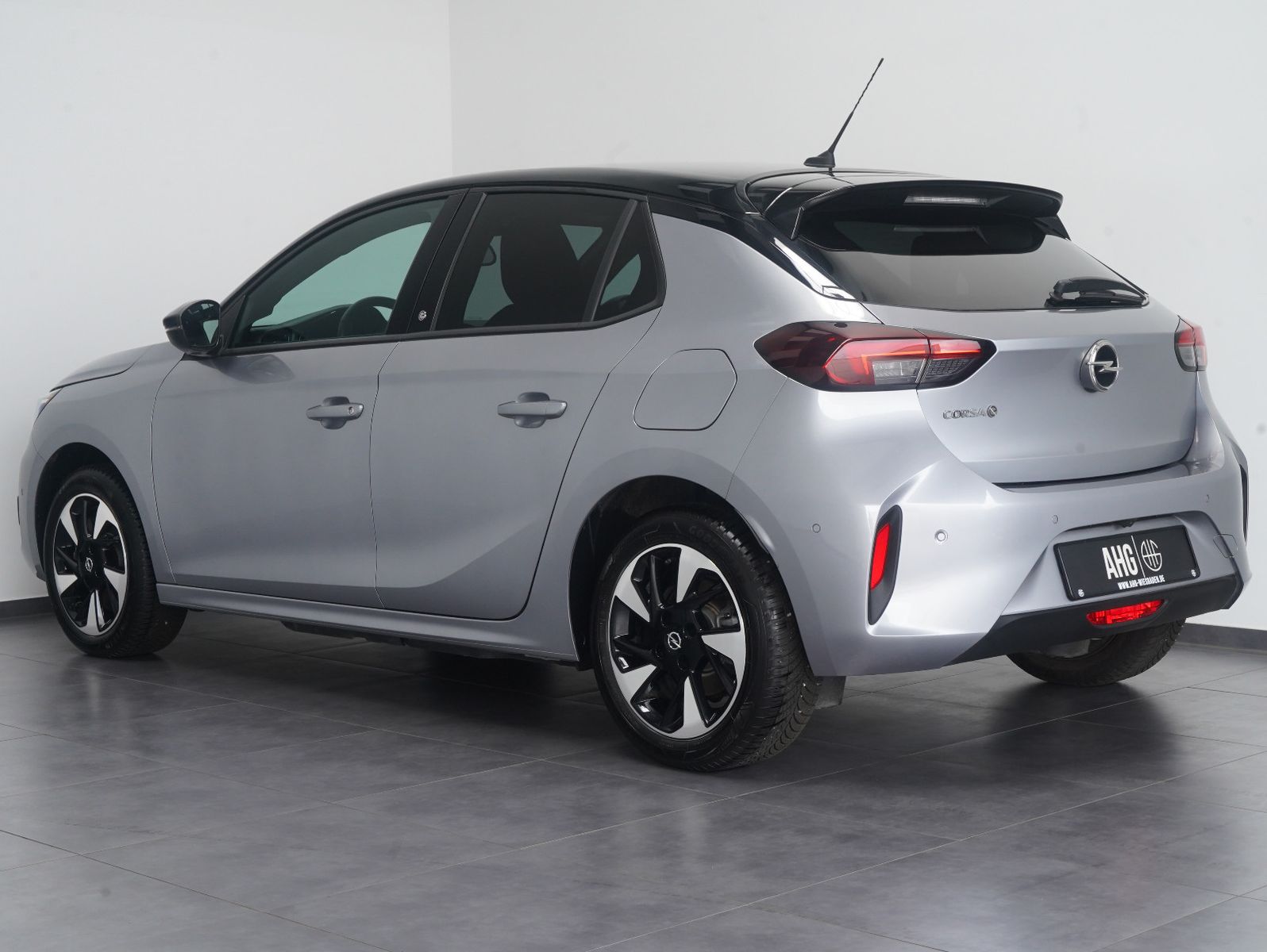 Fahrzeugabbildung Opel Corsa F e GS Line CARPLAY/KAMERA/11KW/SOH