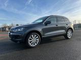 Volkswagen VW Volkswagen Touareg V6 3.0 TDI Leder Kli... - Volkswagen Touareg aus 2011: V6 TDI