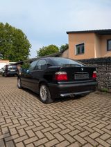 BMW 323 TI Compackt M Austattumg - BMW 323 aus 2000: Coupé