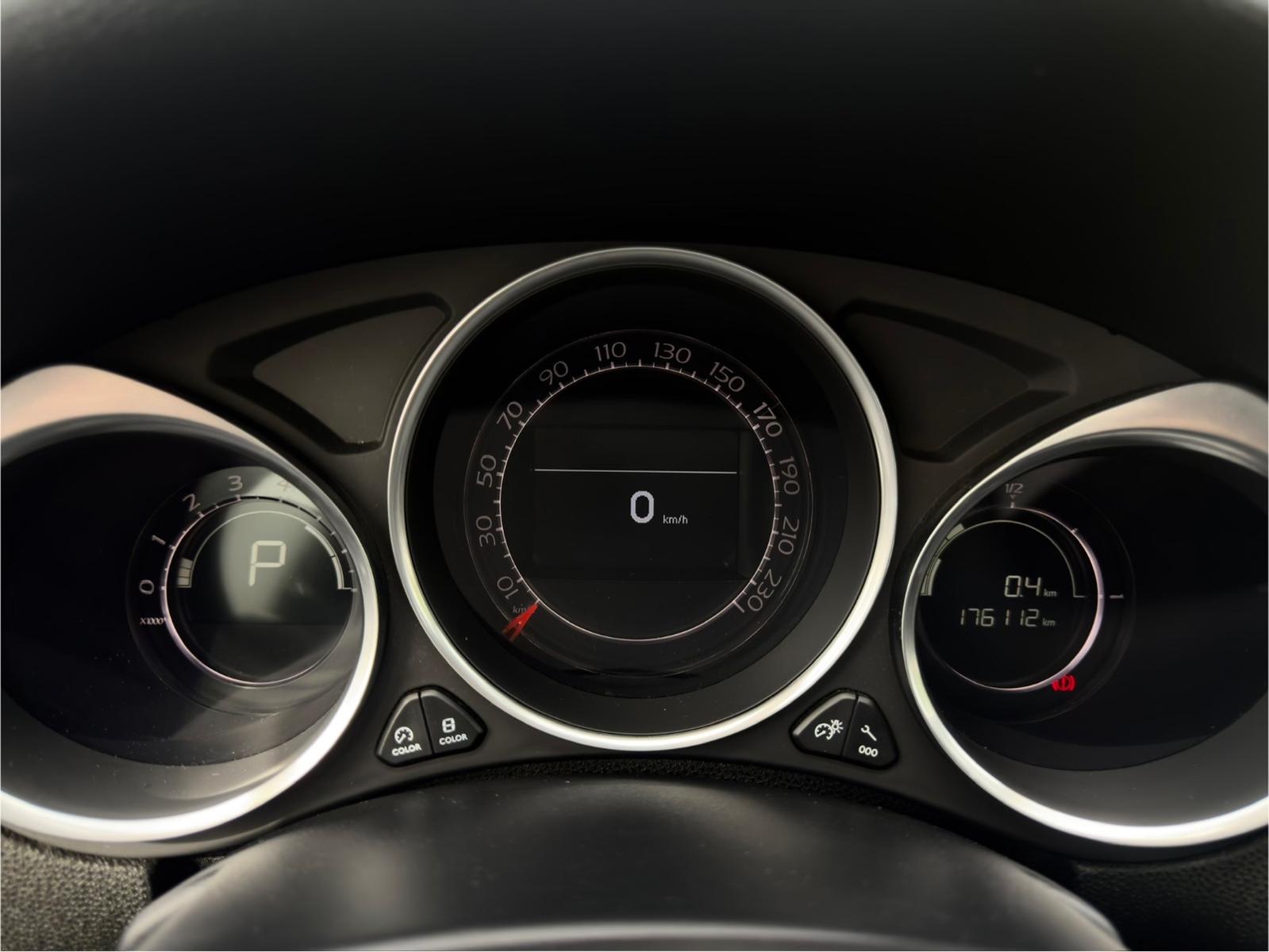 DS Automobiles DS4 1.6 BlueHDi 120 AUTOMATIK NAVI T.WKL AHK KEY