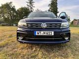 Volkswagen Tiguan 2.0 TSI 132kW DSG BMT 4MOTION Highlin... - mit Benzin-Antrieb: Geländewagen, 1.0