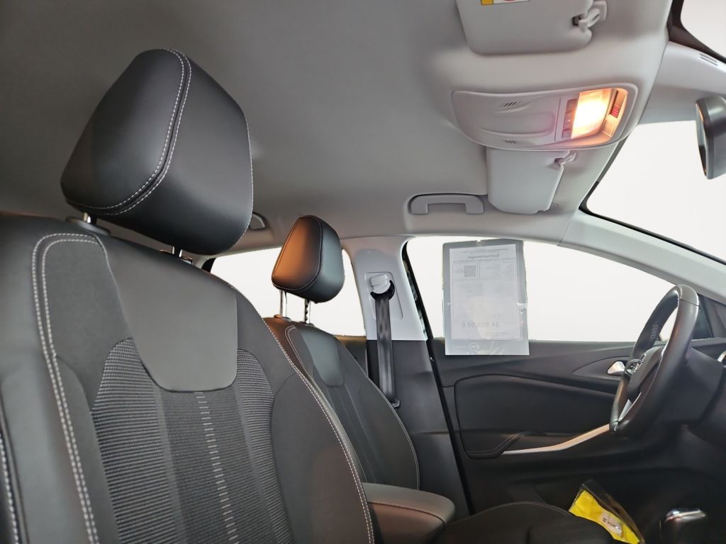 Fahrzeugabbildung Opel Grandland 1.2 DI Elegance,Navi,LED,Lenkradheizun