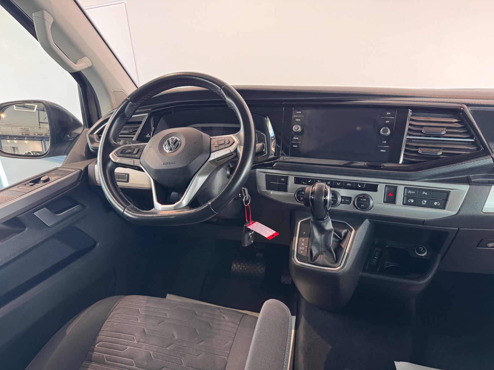Volkswagen T6 Multivan Edition VIRTUAL KAMERA LED AHK SHZ foto 19