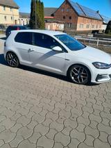Volkswagen Golf 7 2.0 GTI - Volkswagen Golf mit Benzin-Antrieb: Kleinwagen, 2.0