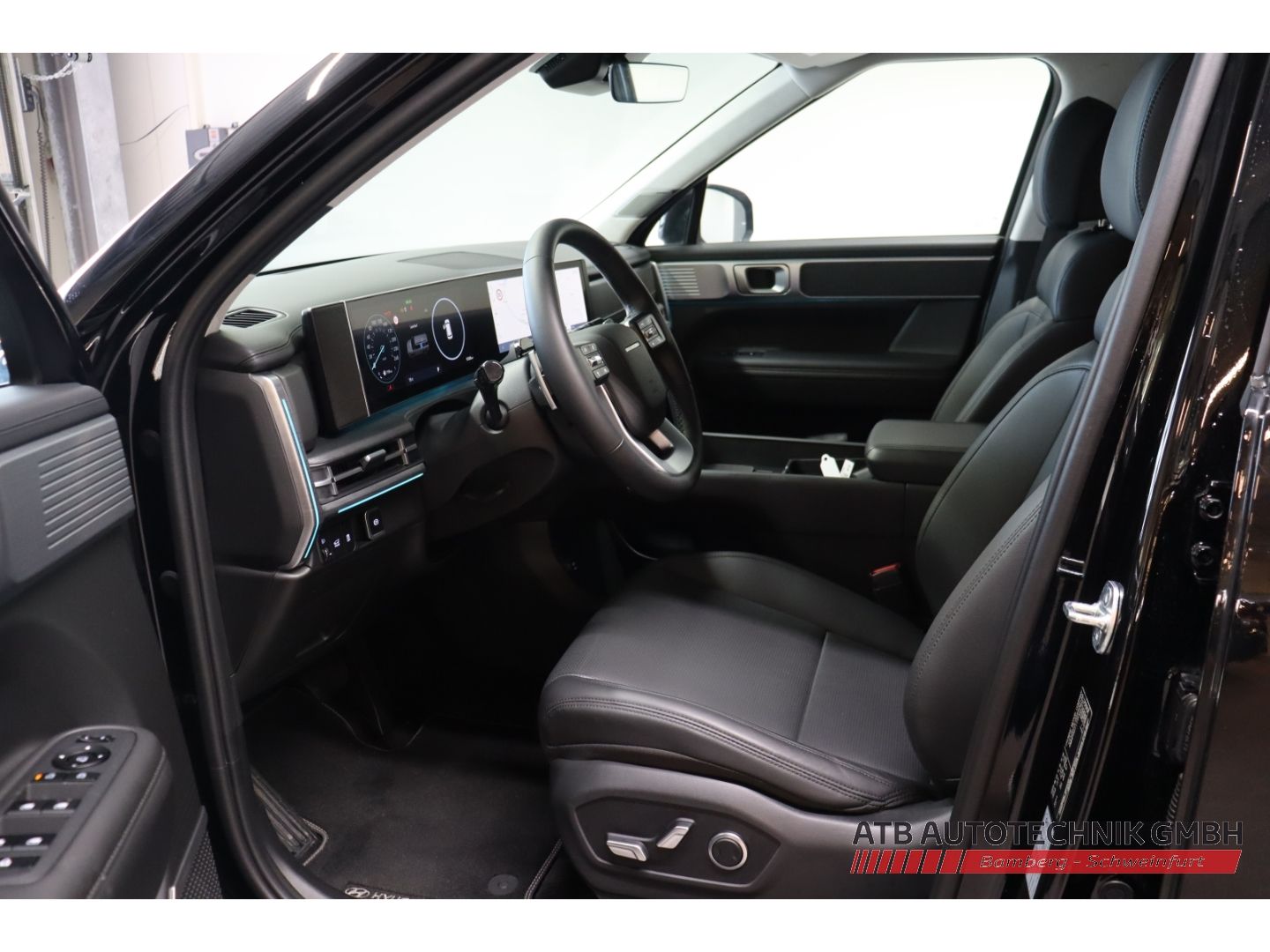 Fahrzeugabbildung Hyundai SANTA FE Signature 5-Sitzer 1.6l Hybrid 2WD Navi