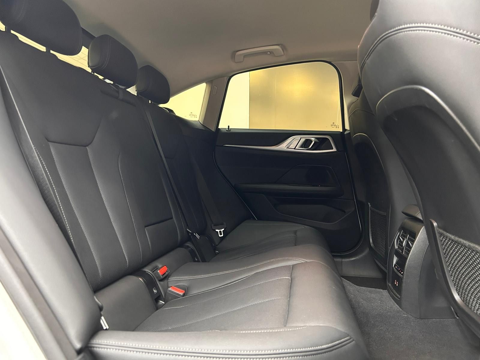 Fahrzeugabbildung BMW 420 Gran Coupé FACEL+VIRTU+LEDER+HEAD+LED+KAM+M