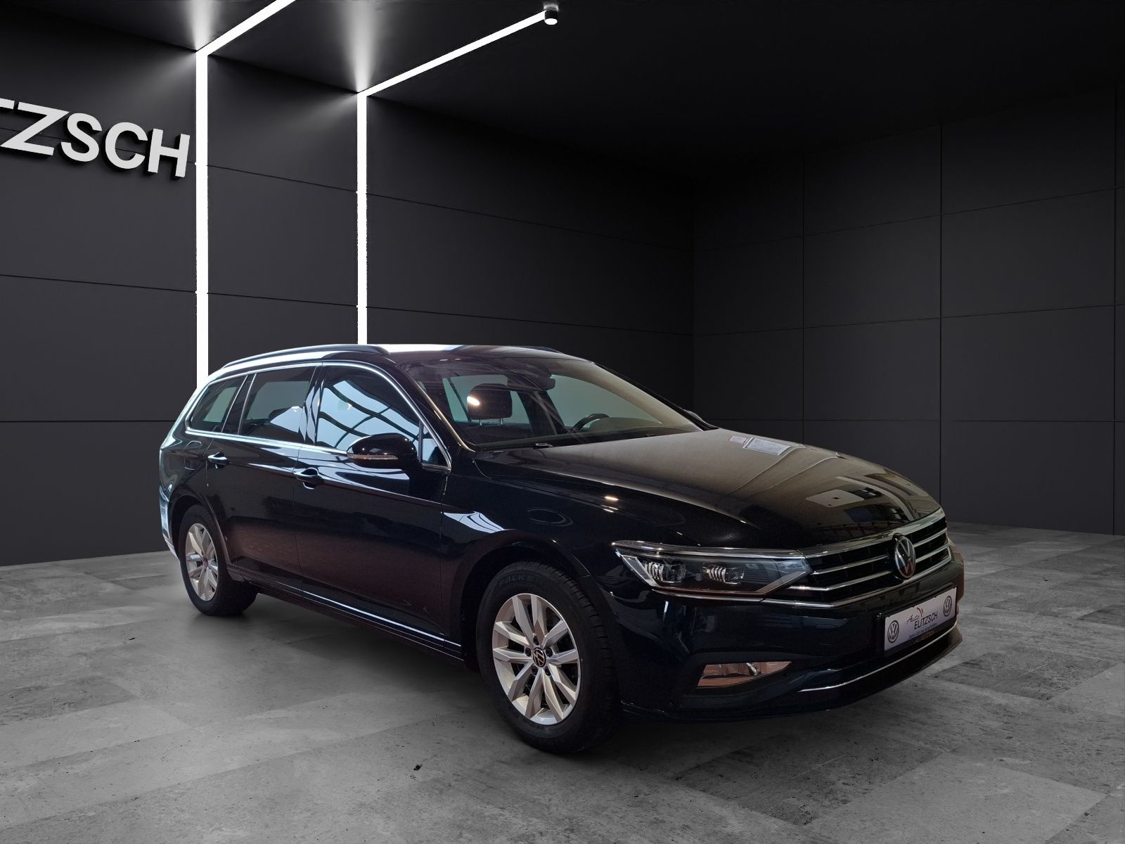 Fahrzeugabbildung Volkswagen Passat Variant TDI Business DSG Matrix AHK Navi