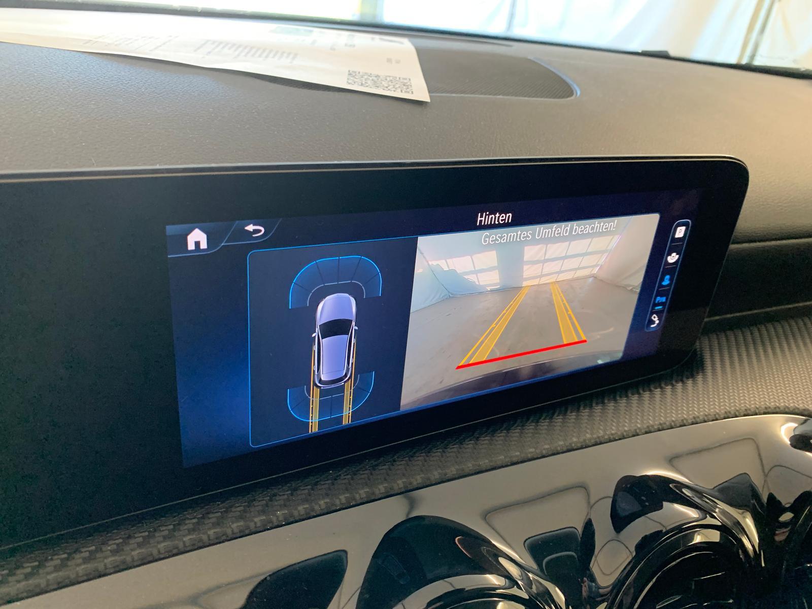 Mercedes-Benz A 250 e Facelift Widescreen Distr+ Kam AHK Leder