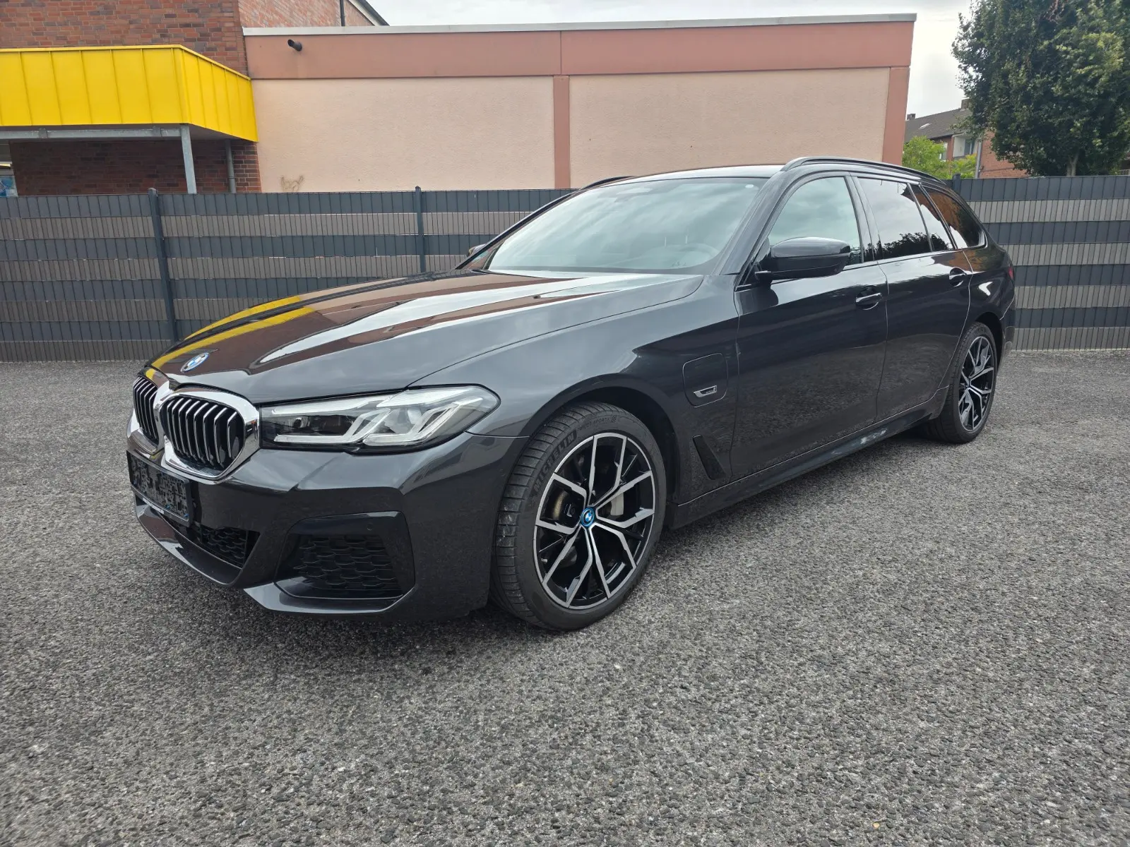 BMW 530 e xDrive M Sport HeadUp-360cam-Top Zustand