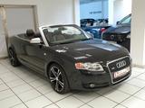 Audi A4 Cabriolet 1.8 T S Line 2.Hand Scheckheft AUDI - Audi A4: Cabrio