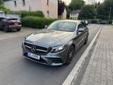 Mercedes-Benz E 200 Autom. AMG-Line Xenon Navi Kamera PDC - Mercedes-Benz E 200 in Oberhausen