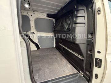 Volkswagen Caddy - 10