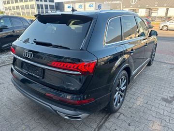 Audi Q7 - 3