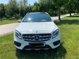 Mercedes-Benz GLA 220 4MATIC DCT PEAK Edition PEAK Edition/AMG - Mercedes-Benz GLA-Class: Privatanbieter