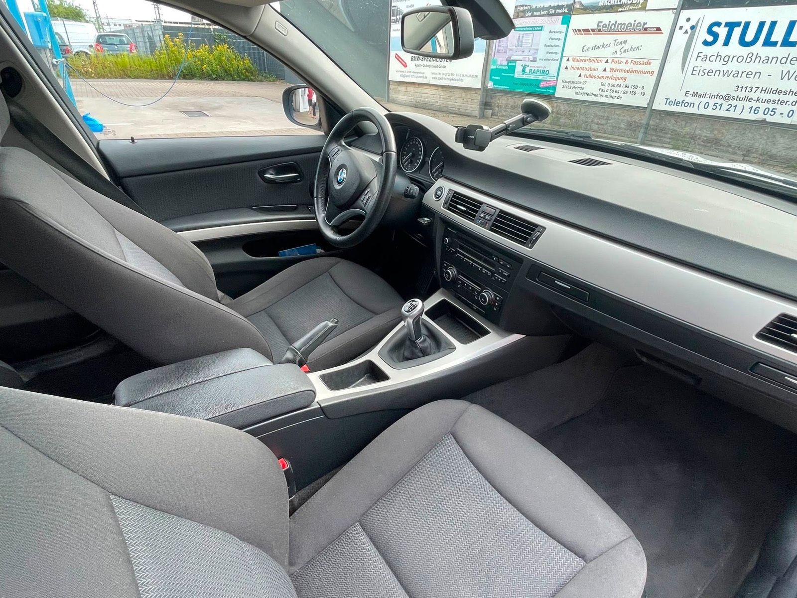 BMW 316 2012 — photo 8
